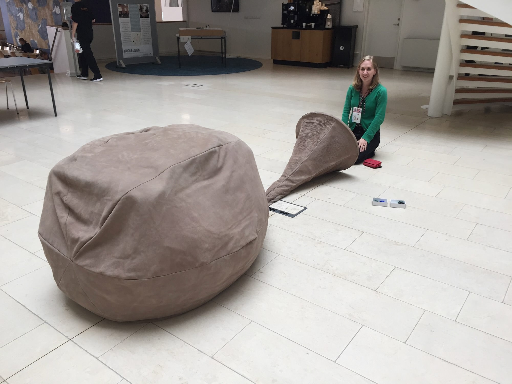 Bellyhorn by Dianne Verdonk (image: Charles Martin)