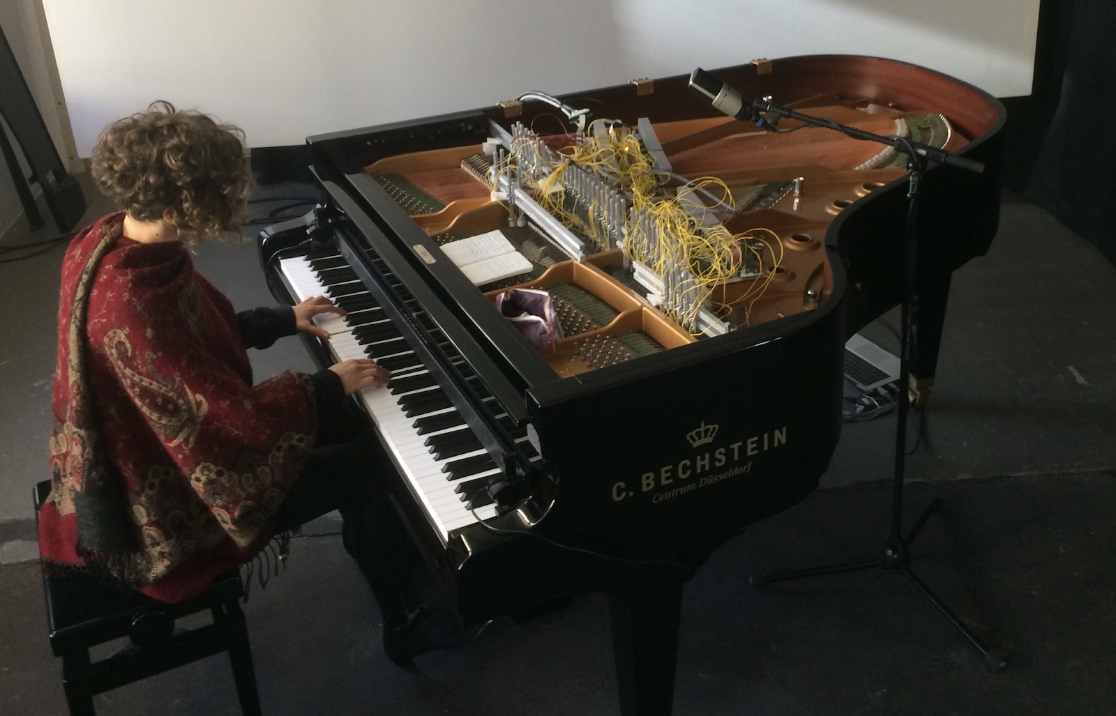 Magnetic Resonator Piano