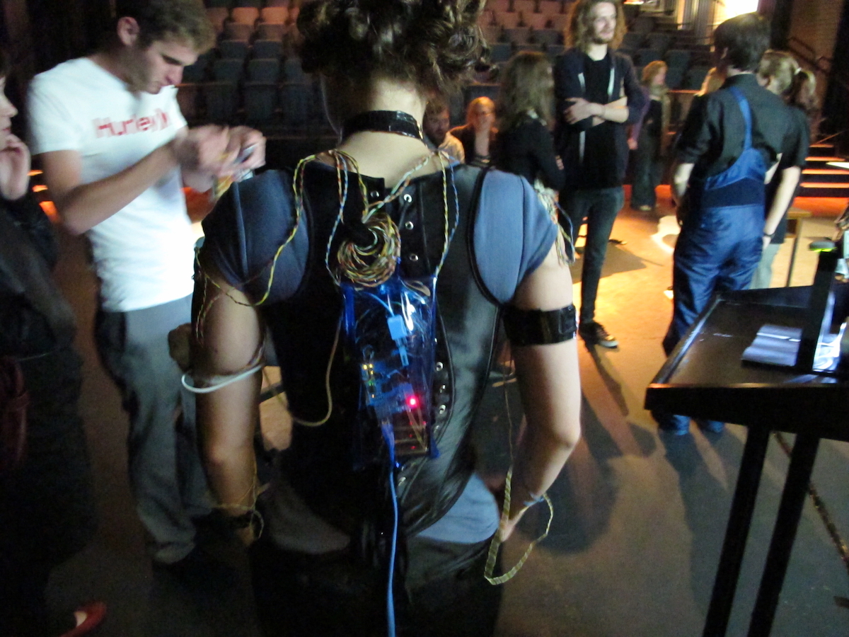 Actor arduino interface (2010)